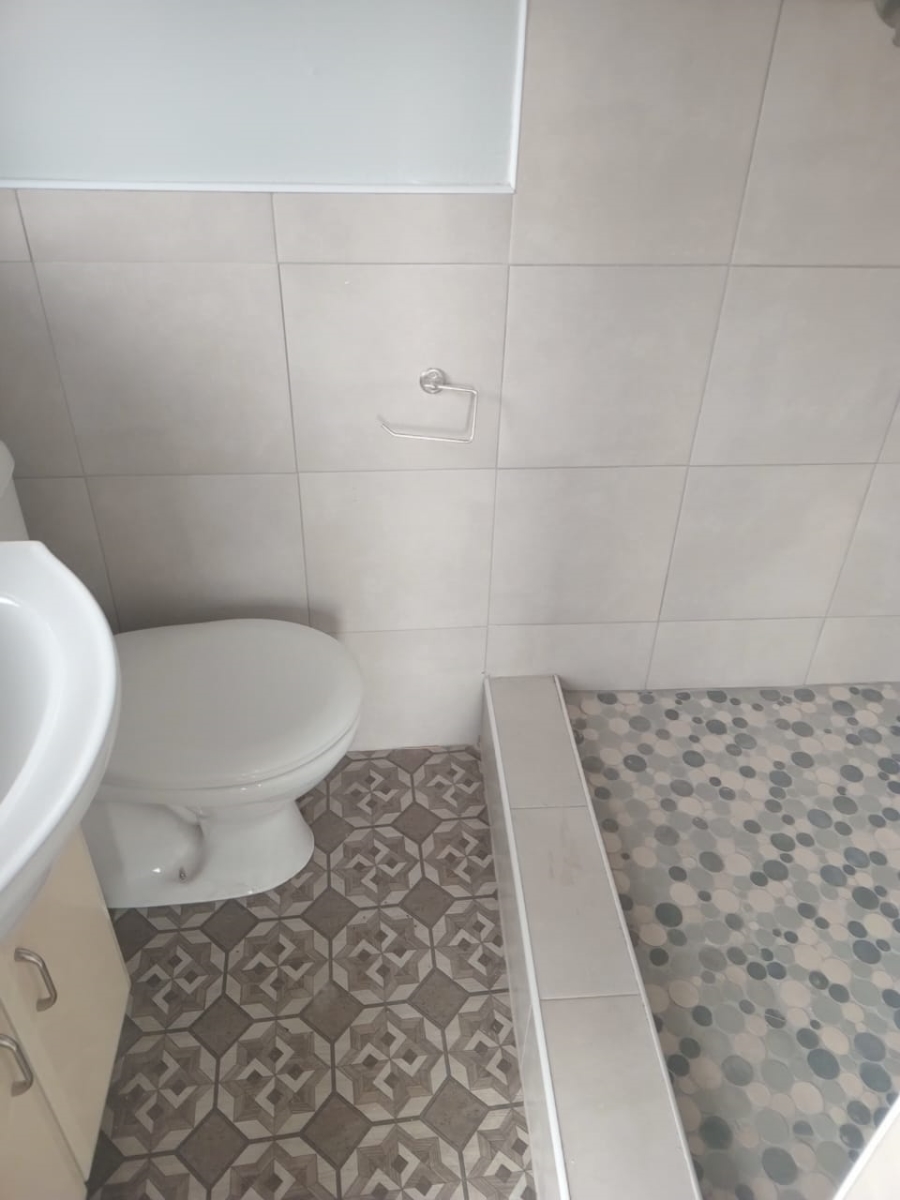 To Let 1 Bedroom Property for Rent in Plumstead Western Cape